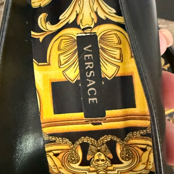Versace Medusa Black and Gold Baroque Heels sz 37.5 EU 7.5US - Picture 5 of 6